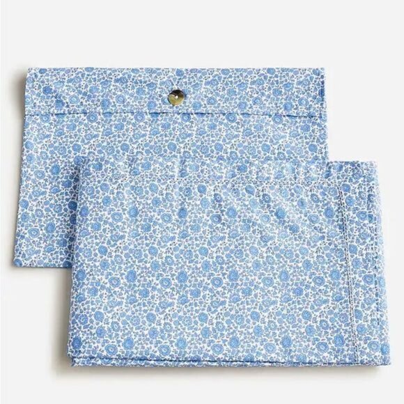 NWT J. Crew Liberty Limited Edition Tablecloth - Blue - Picture 3 of 4